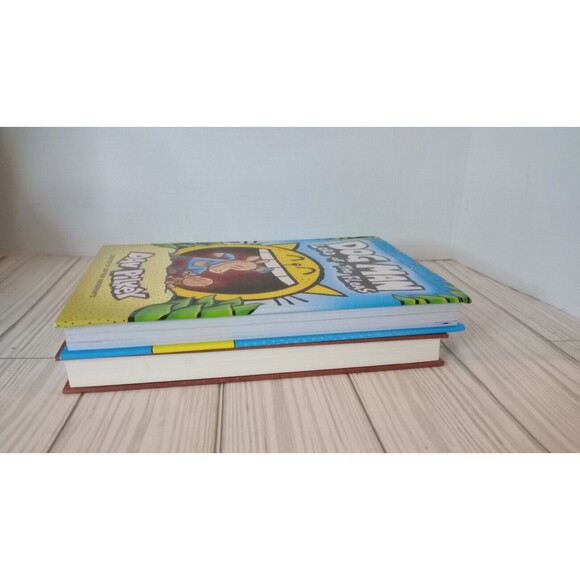 Lot of 2 Books Diary of a Whimpy Kid The third Wheel & Dog-Man Lord Of the Fleas - Picture 3 of 6